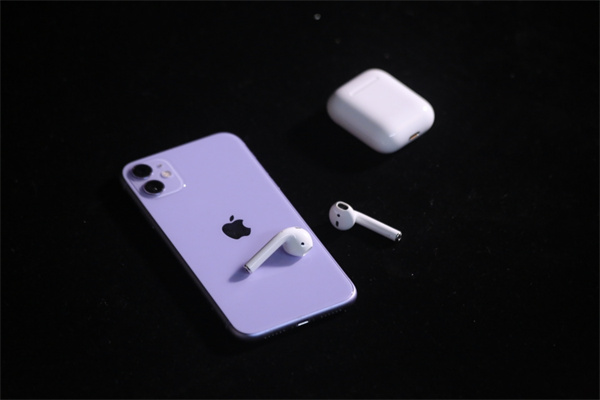 iPhone 14系列将迎来极大变化 采用开孔全面屏设计